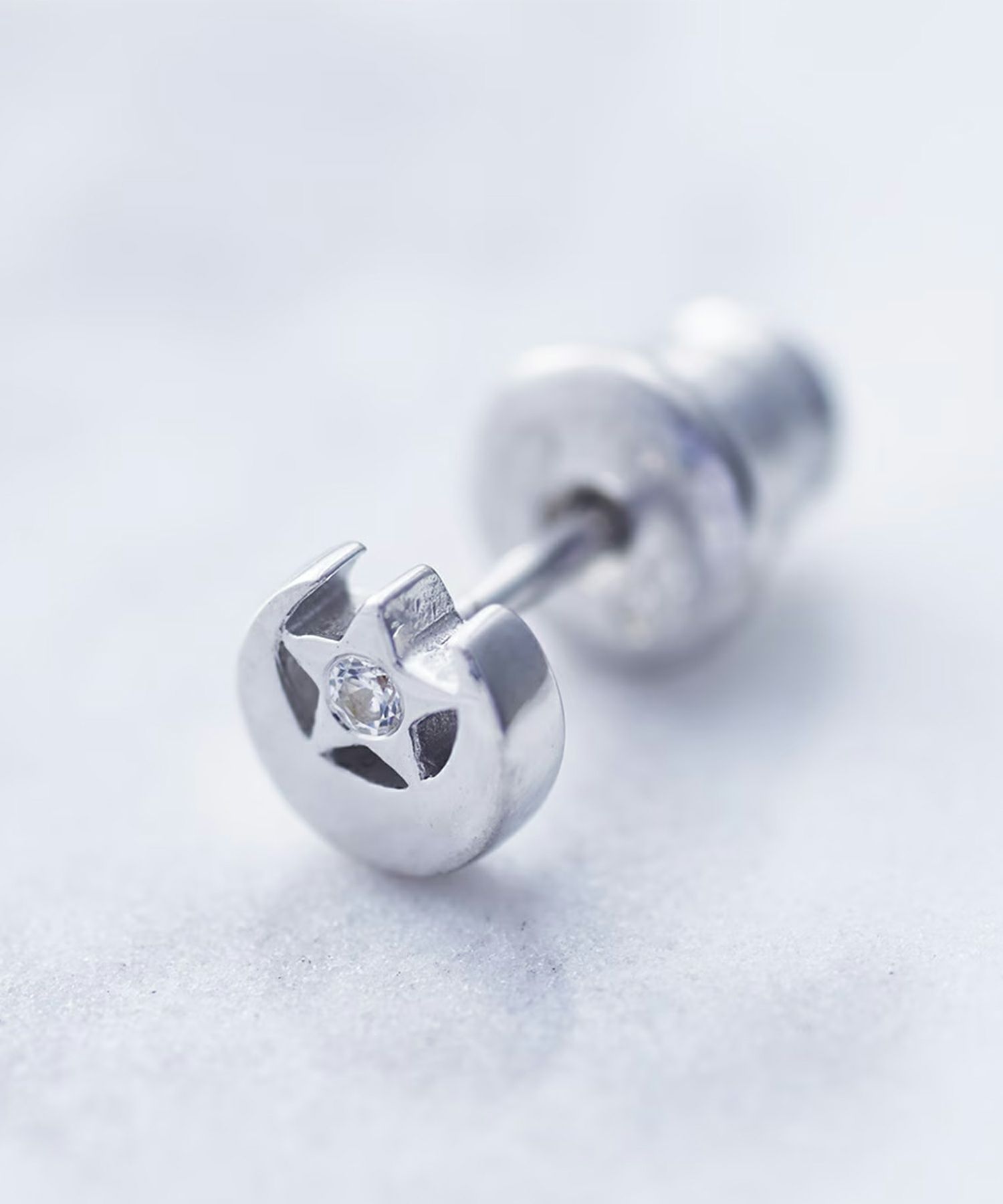 SV925]LUNA ESTRELLAピアス【Crescent Luna】 | 【公式】MUK ONLINE