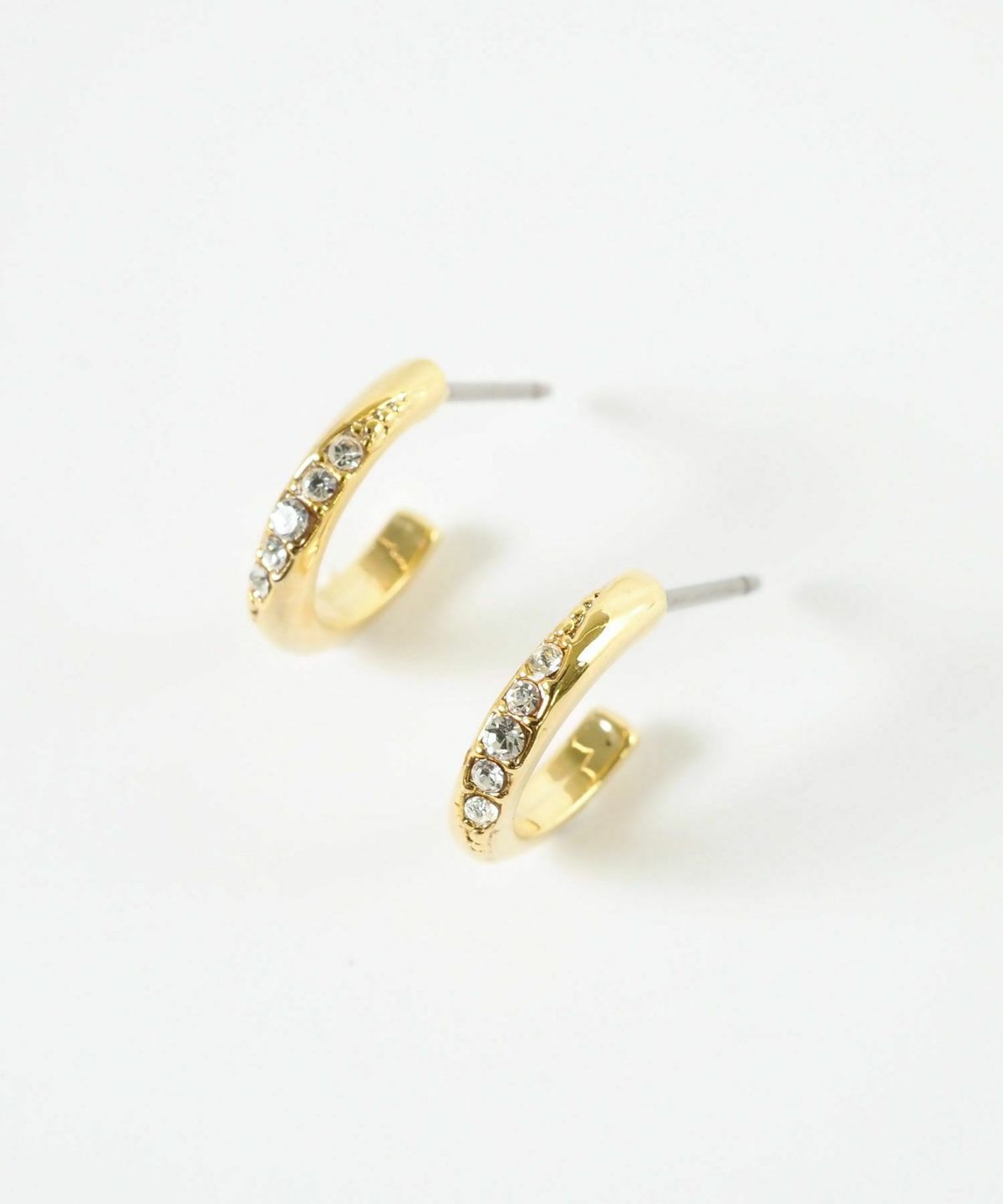 【web限定】タイニーストーンチタンポストピアス