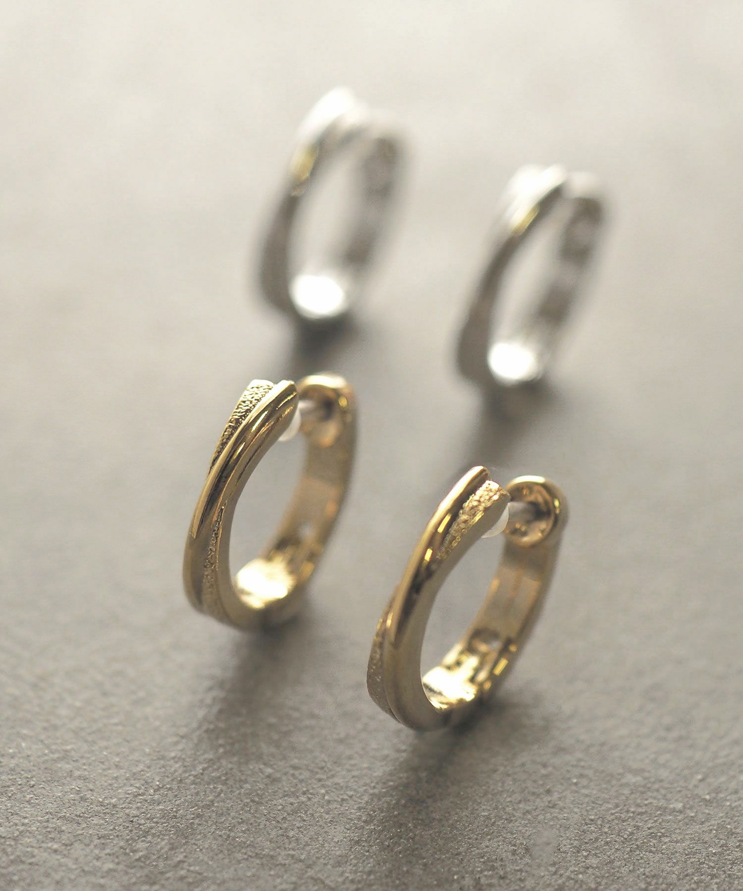 【web限定】ルミスターダスト樹脂コーティングスムースピアス