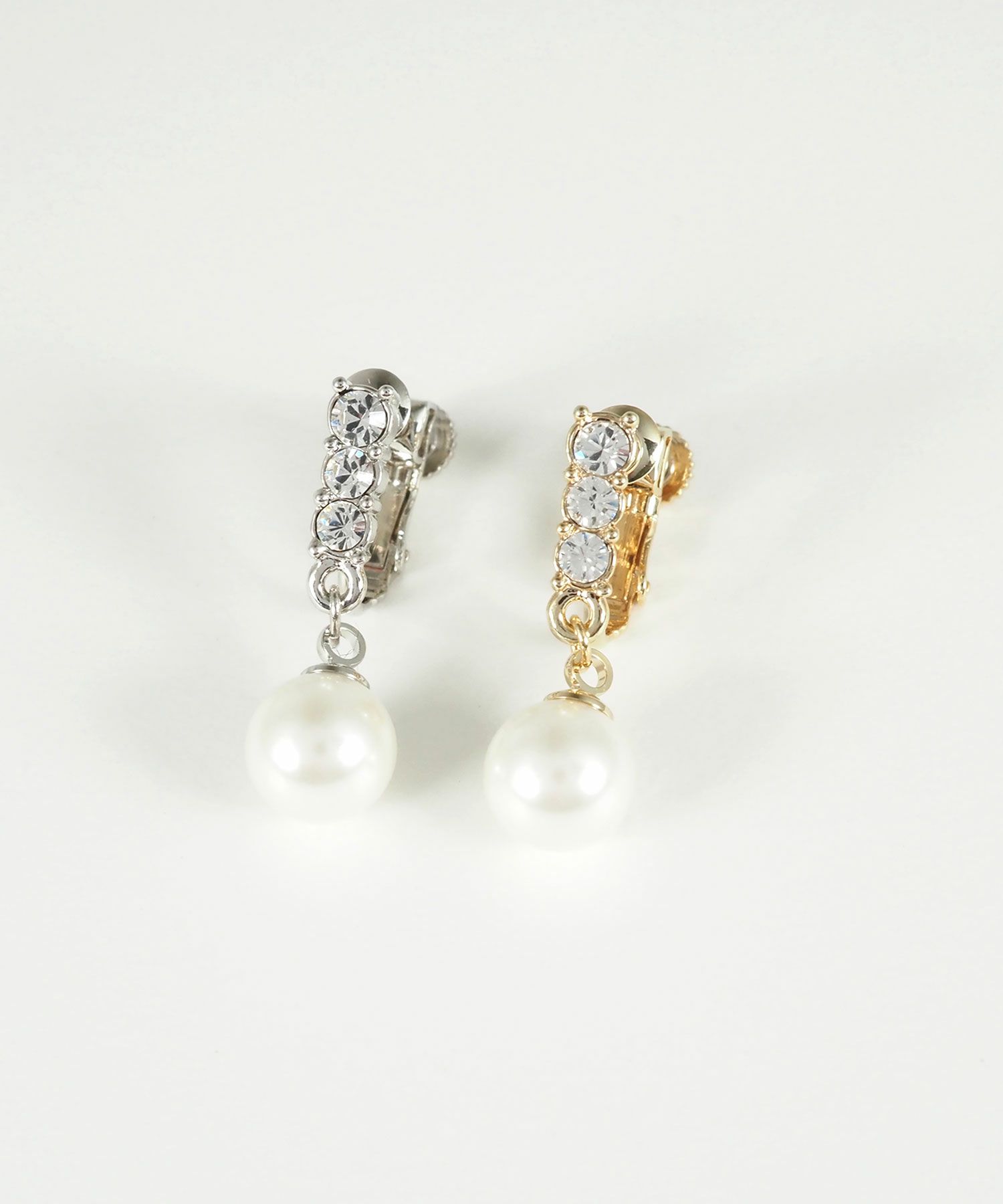 スリーグレインズパールイヤリング【MUK voyalibre】