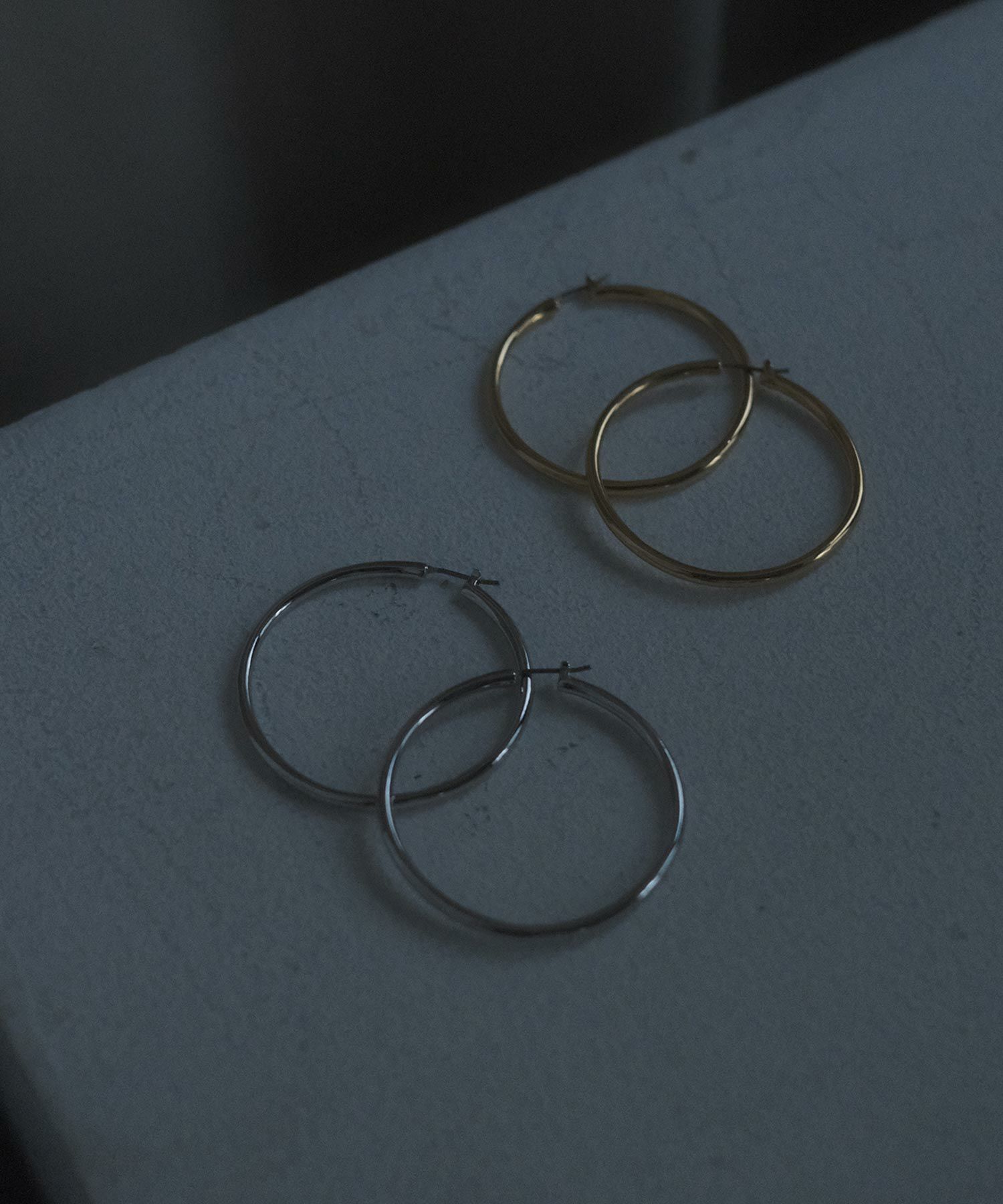 SleekフープチタンポストピアスM