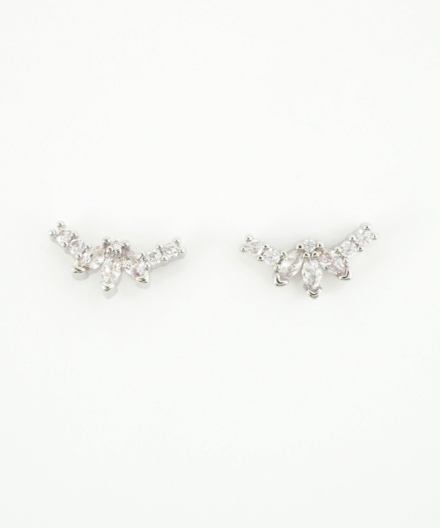 ルミナススレッドレスサージカルステンレスポストピアス