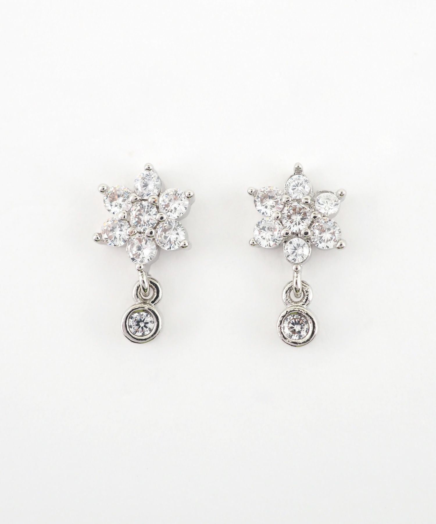 フラワースレッドレスサージカルステンレスポストピアス