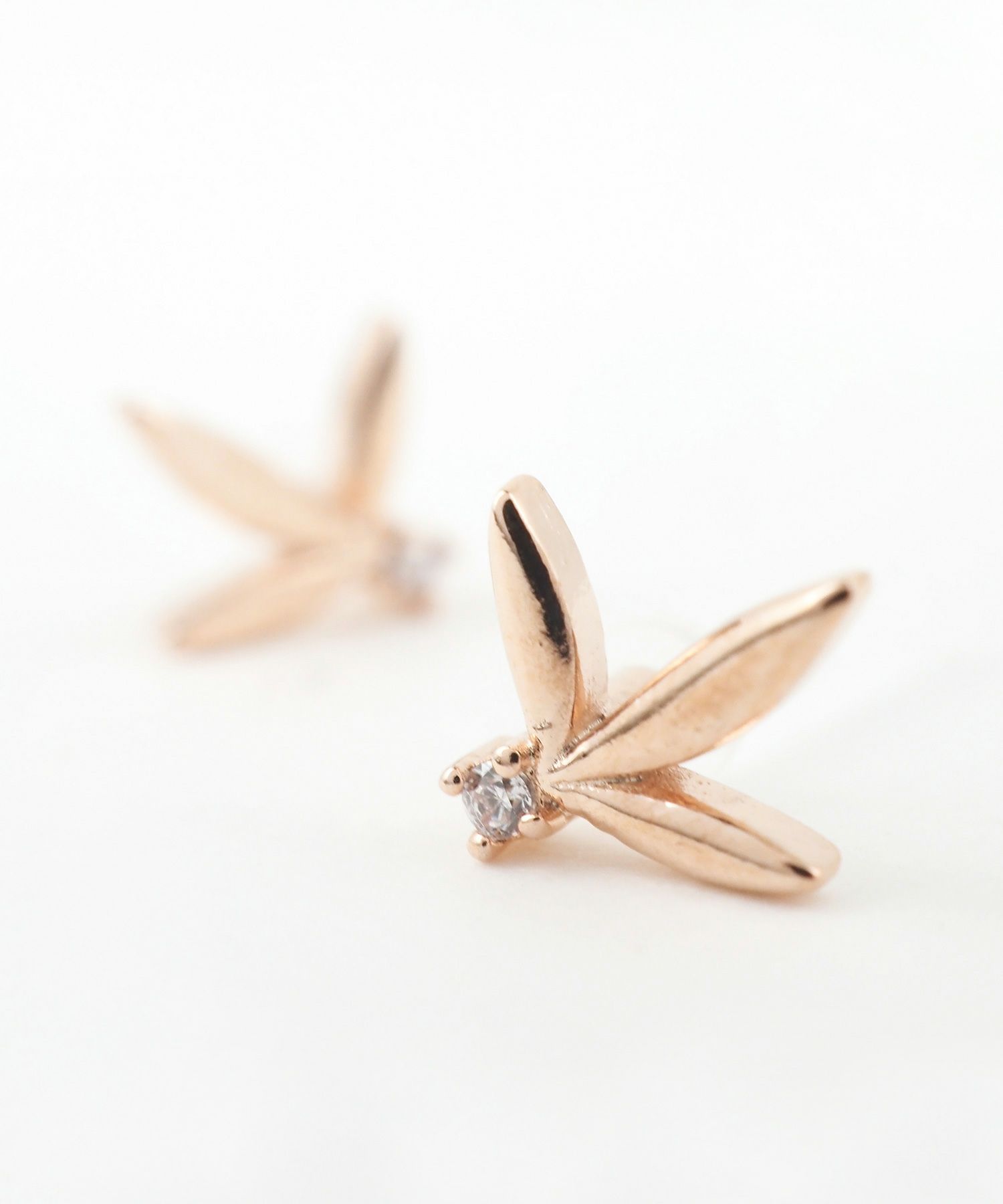 スプラウトジルコニアセラミックポストピアス