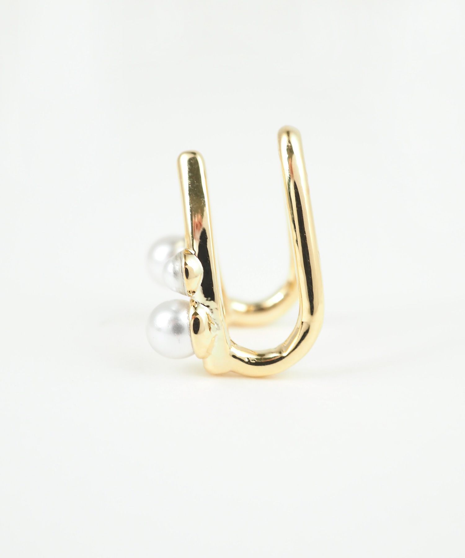 ニュアンスパールアーチラウンドメタルイヤリング