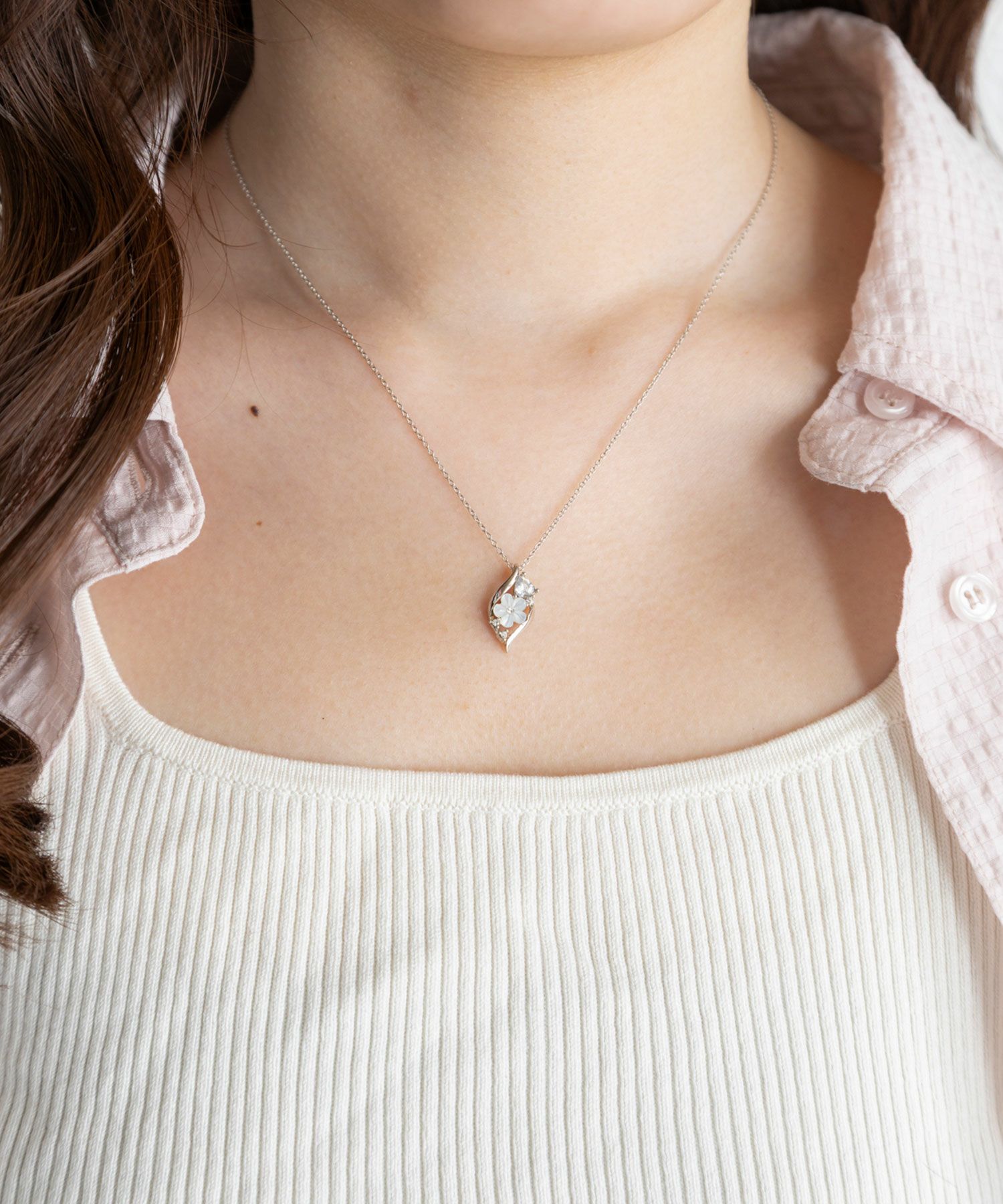 白蝶貝フラワーハートインセットネックレス | 【公式】MUK ONLINE SHOP